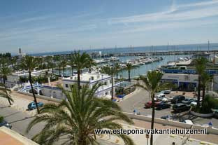 Estepona, Puerto Paraiso zicht op jachthaven